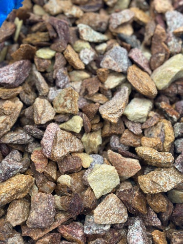 Златолит персиковый декоративная каменная крошка купить в Альметьевске