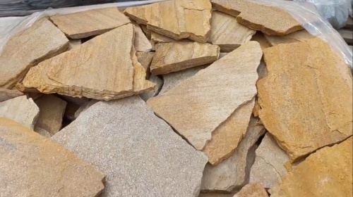 Плитняк златолит жёлтый для цоколя купить в Альметьевске