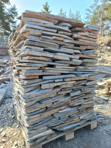 Плитняк златолит серебристый для цоколя, отмостки купить в Альметьевске