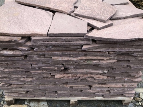 Плитняк лемезит бордовый для облицовки цоколя 20-25 мм  купить в Альметьевске