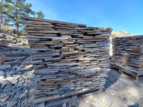 Плитняк златолит серебристый для фасада купить в Альметьевске