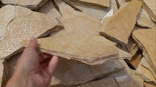 Плитняк златолит жёлтый для цоколя купить в Альметьевске