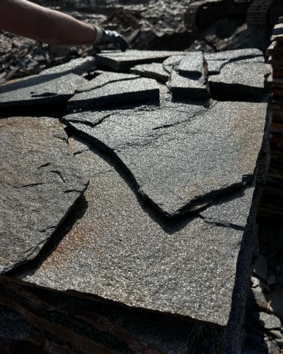 Плитняк златолит серебристый для фасада купить в Альметьевске