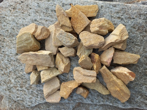 Златолит жёлтый декоративная каменная крошка купить в Альметьевске